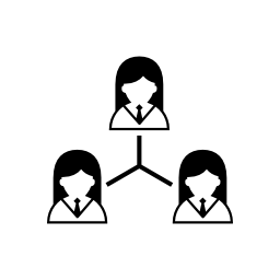 女性ユーザーグループの3つの女性...
